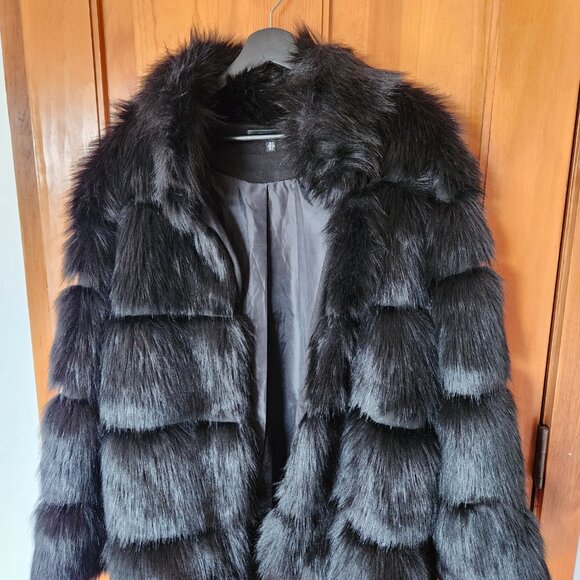 Missguided Black Pelted Faux Fur High Collar Coat - Picture 2 of 3